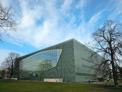 Trener personalny Warszawa – dogodny dojazd do Body Movement z rejonu Muzeum POLIN